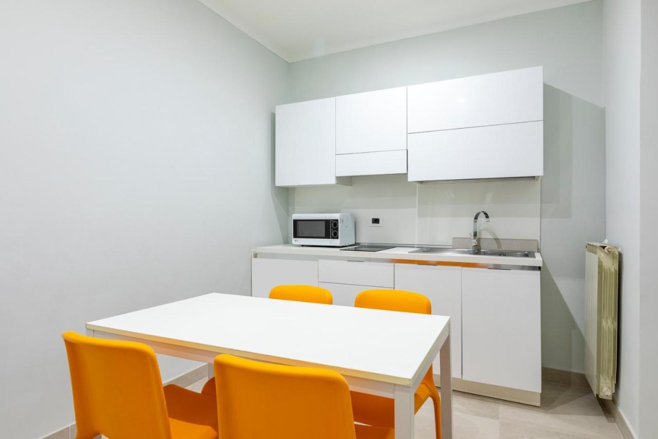 Deza Casa Vacanze Nazionale Joy Roma Esterno foto